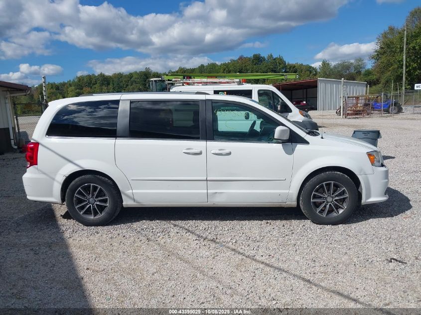 2017 Dodge Grand Caravan Sxt VIN: 2C4RDGCG9HR813951 Lot: 43395029