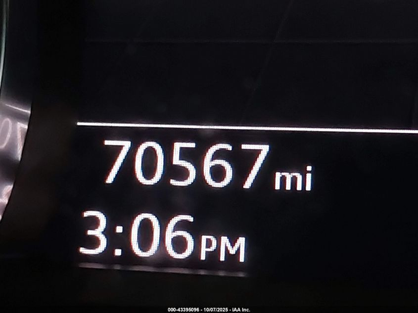 2018 Audi A4 2.0T Premium/2.0T Tech Premium VIN: WAUDNAF41JA075835 Lot: 43395096