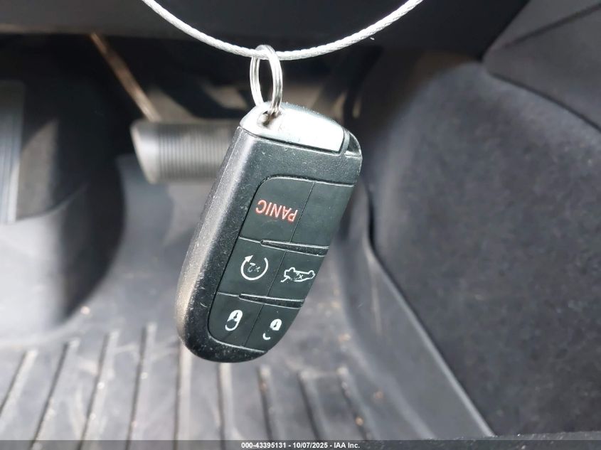 2014 Chrysler 300 VIN: 2C3CCARG4EH142238 Lot: 43395131