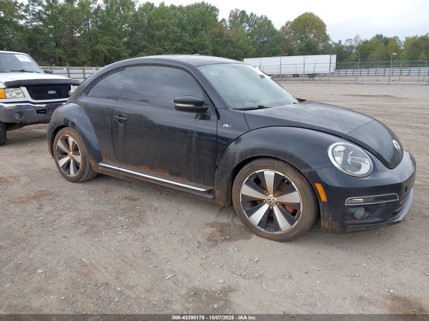 VOLKSWAGEN BEETLE 2.0T R-LINE
