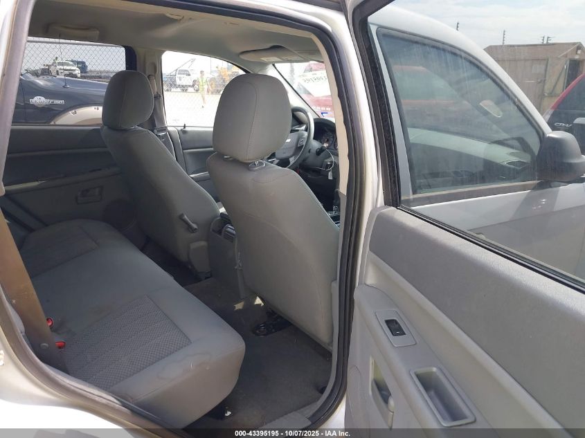 2006 Jeep Grand Cherokee Laredo VIN: 1J4GS48K86C128820 Lot: 43395195