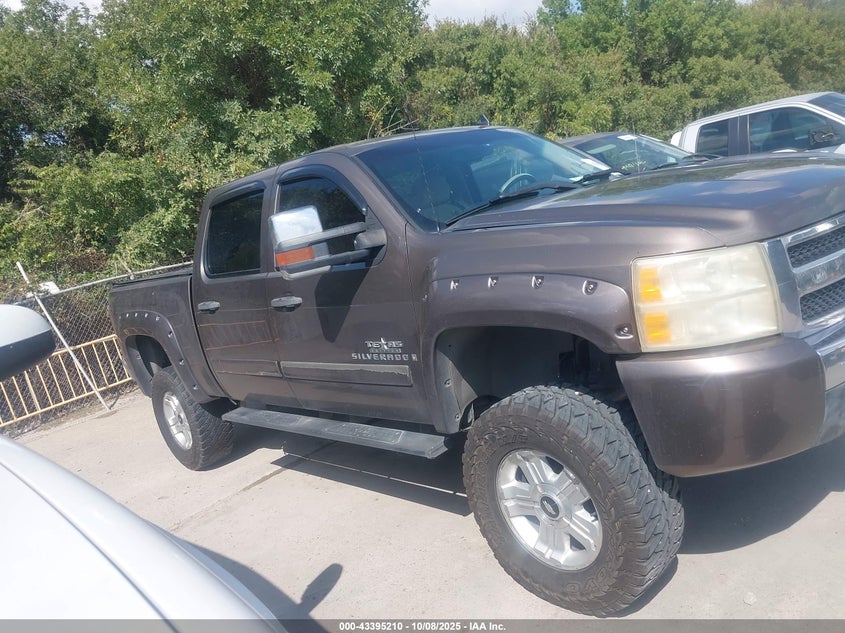 2007 Chevrolet Silverado 1500 Lt1 VIN: 2GCEC13J171602458 Lot: 43395210