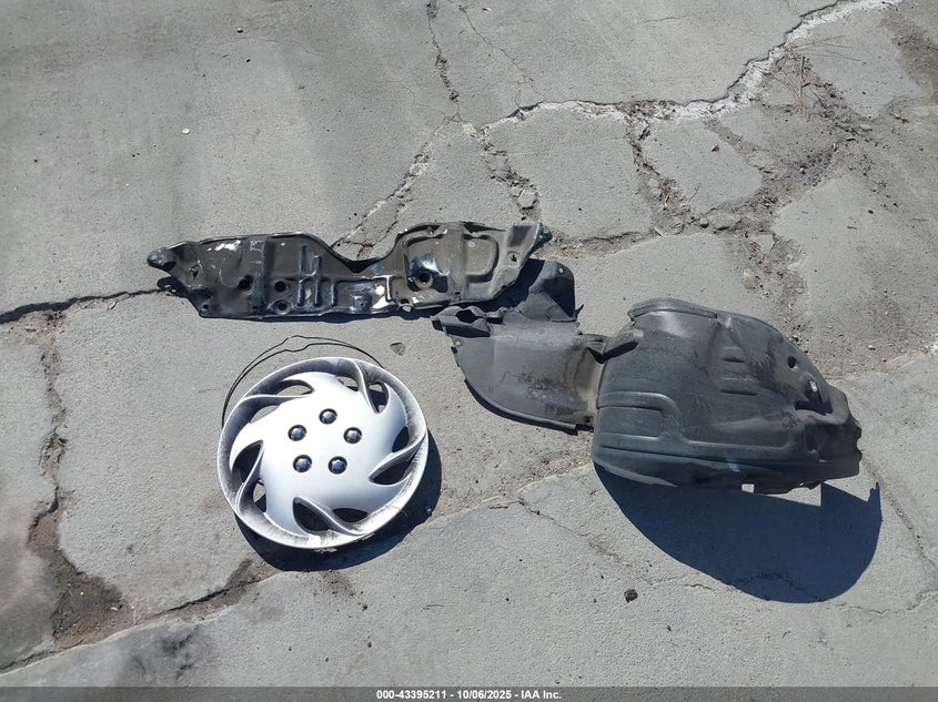 1998 Toyota Camry Le V6 VIN: JT2BF28K2W0118948 Lot: 43395211