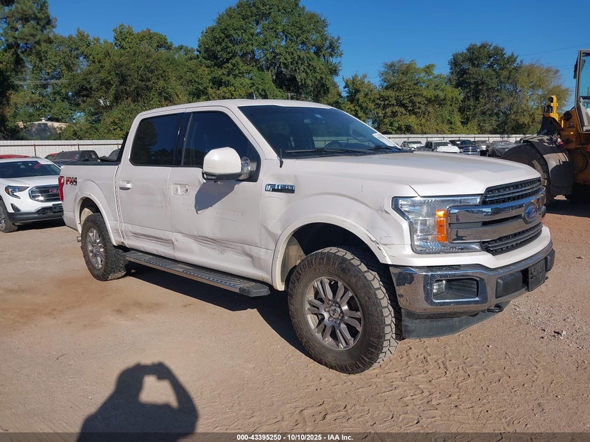FORD F-150 LARIAT