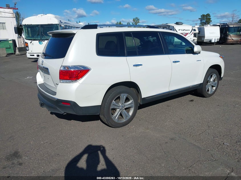 Vin: 5tddk3eh8bs091806, lot: 43890028, toyota highlander limited v6 20114