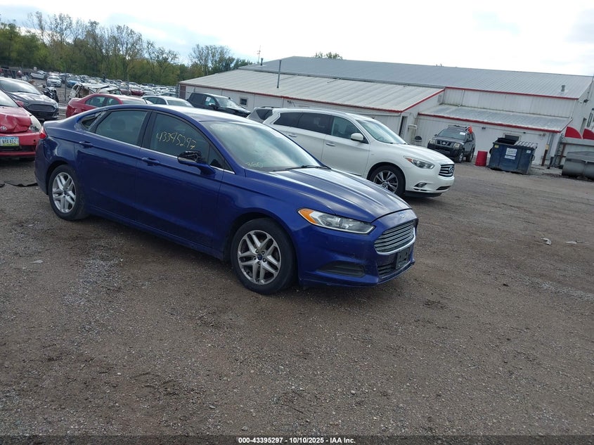 FORD FUSION SE
