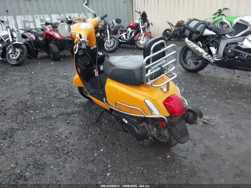 2023 Genuine Scooter Co. Buddy Kick