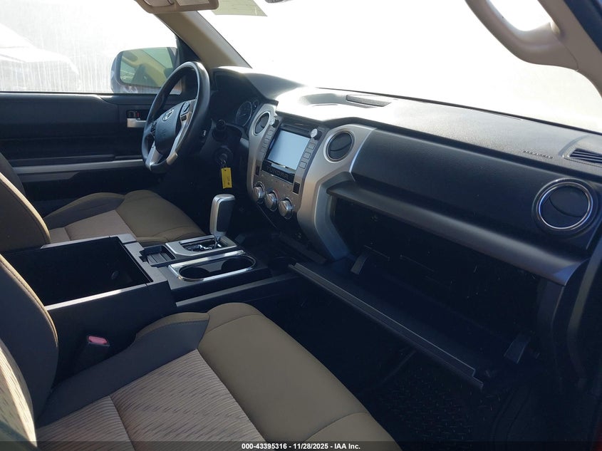 5TFEM5F12HX121428 2017 TOYOTA TUNDRA photo no. 5