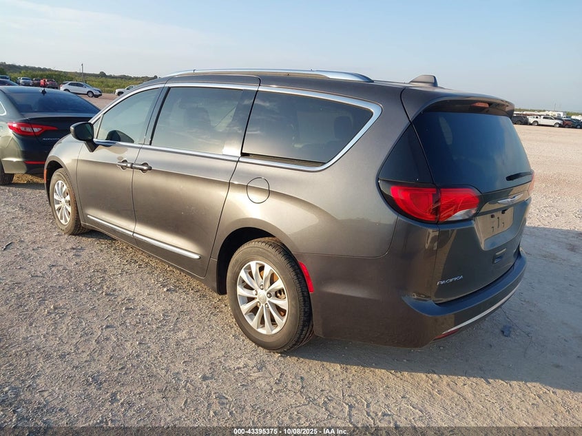 2018 Chrysler Pacifica Touring L grey van flexible 2C4RC1BG0JR149157 photo #4