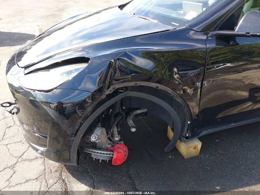 2020 Tesla Model Y Long Range Dual Motor All-Wheel Drive/Performance Dual Motor All-Wheel Drive VIN: 5YJYGDEF5LF037313 Lot: 43395464