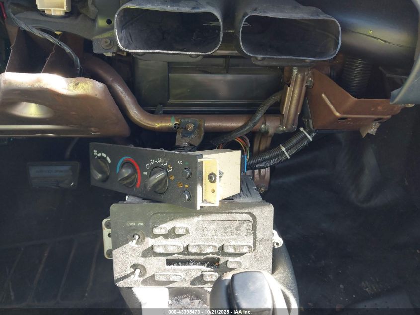 2000 Chevrolet Cavalier VIN: 1G1JC1247Y7162818 Lot: 43395473