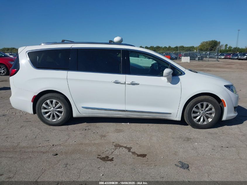 2018 Chrysler Pacifica Touring L VIN: 2C4RC1BG1JR290822 Lot: 43395639