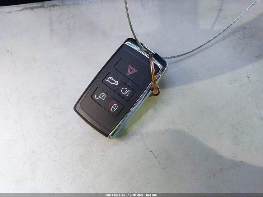 2023 Land Rover Range Rover Velar P250 R-Dynamic S VIN: SALYT2EX6PA349625 Lot: 43395742