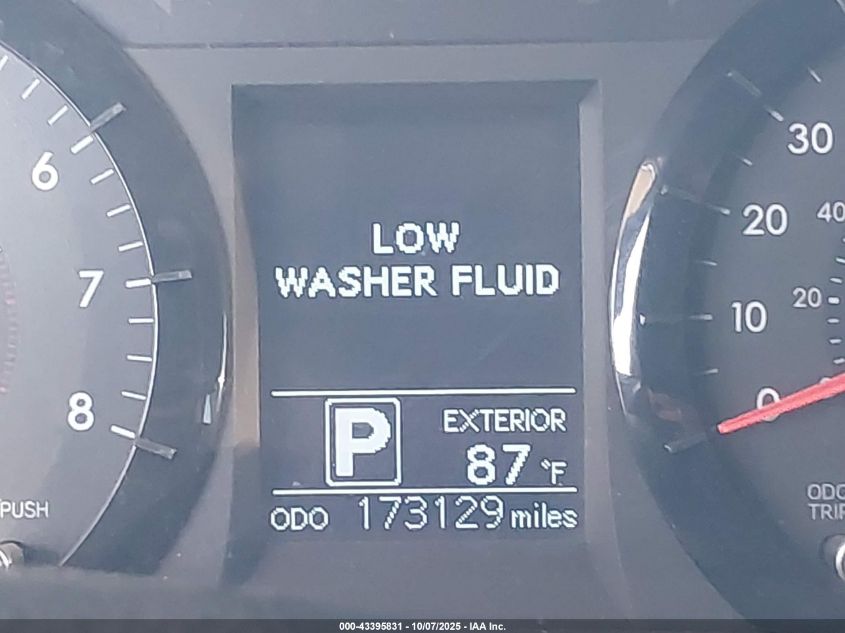 2015 Toyota Sienna Le 8 Passenger VIN: 5TDKK3DC9FS688918 Lot: 43395831