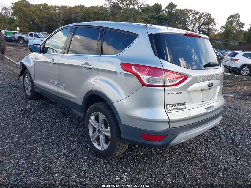 Vin: 1fmcu9g97fub41865, lot: 43890627, ford escape se 20153