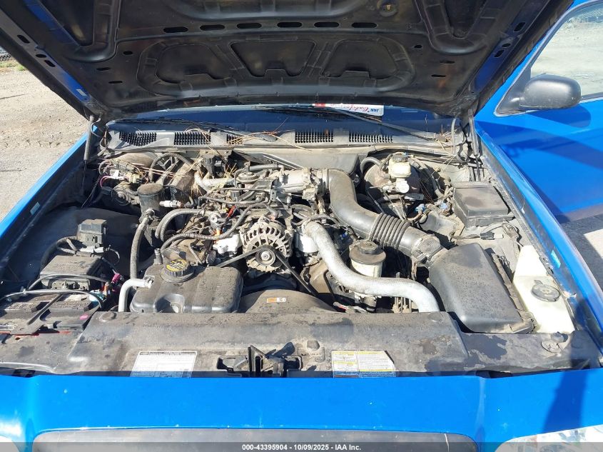 2000 Ford Crown Victoria Police Interceptor VIN: 2FAFP71W6YX202331 Lot: 43395904