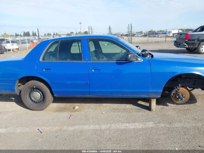 2000 Ford Crown Victoria Police Interceptor VIN: 2FAFP71W6YX202331 Lot: 43395904