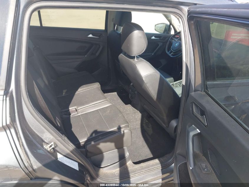 2018 Volkswagen Tiguan 2.0T Se/2.0T Sel VIN: 3VV2B7AX1JM061915 Lot: 43395944