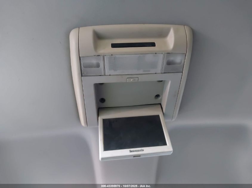 2007 Chevrolet Tahoe Lt VIN: 1GNFC13007J250689 Lot: 43395970