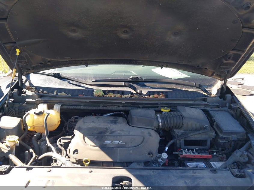 2018 Chrysler Pacifica Limited VIN: 2C4RC1GG6JR330658 Lot: 43395988