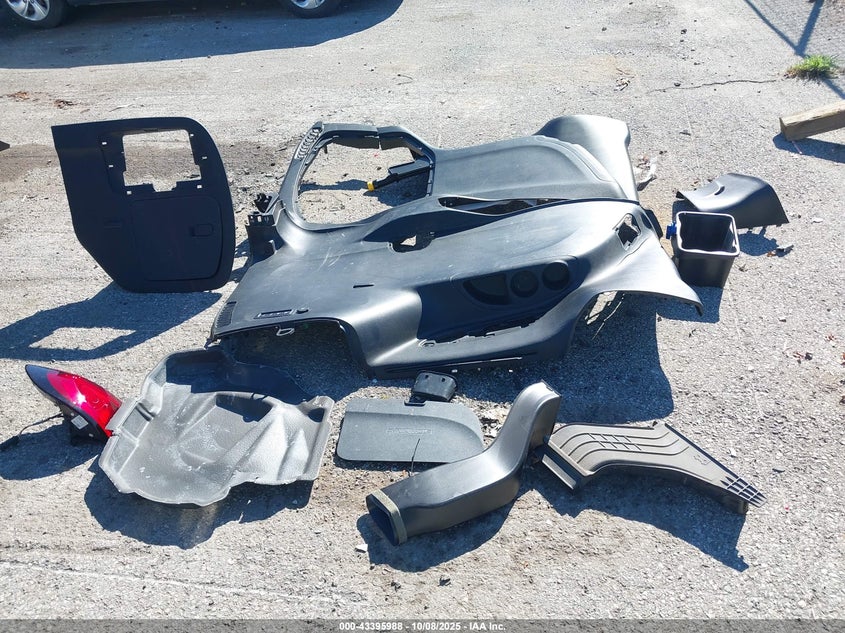 2018 Chrysler Pacifica Limited VIN: 2C4RC1GG6JR330658 Lot: 43395988