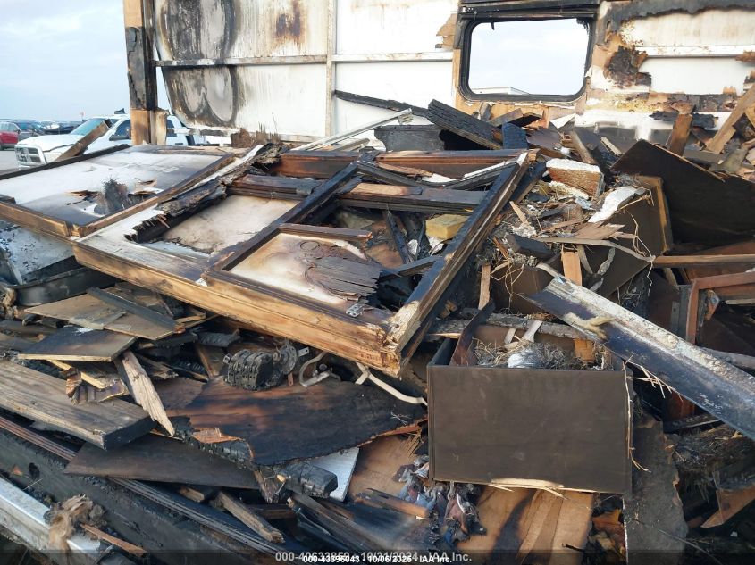 1994 Chevrolet P30 VIN: 1GBKP37F8R3320439 Lot: 43396043