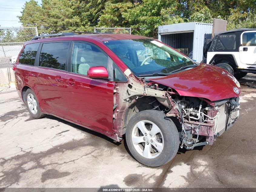 TOYOTA SIENNA LE V6