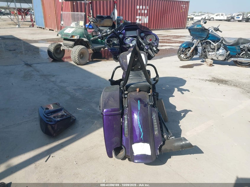 2015 Harley-Davidson Fltrxs Road Glide Special VIN: 1HD1KTM15FB637822 Lot: 43396189