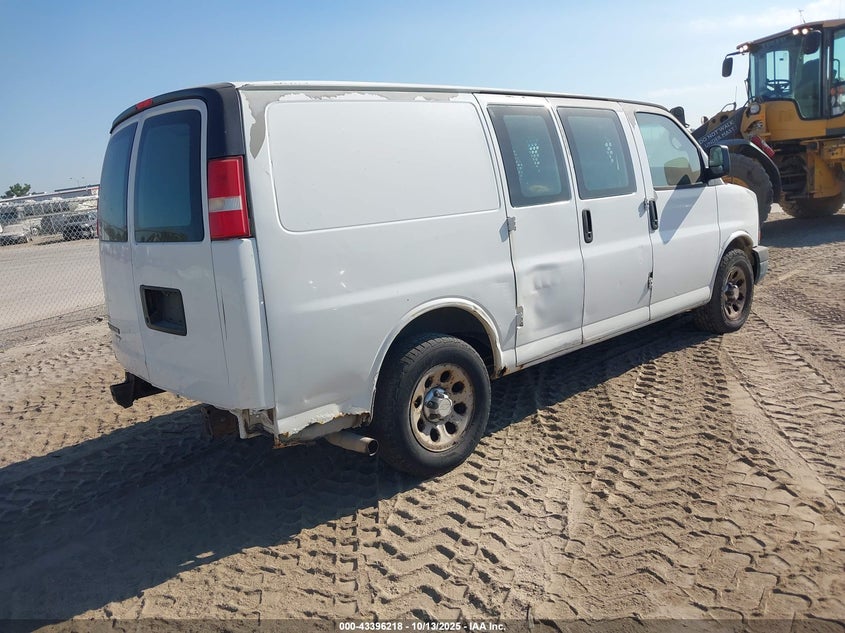 Vin: 1gcsgafx4c1125368, lot: 43890983, chevrolet express 1500 work van 20124