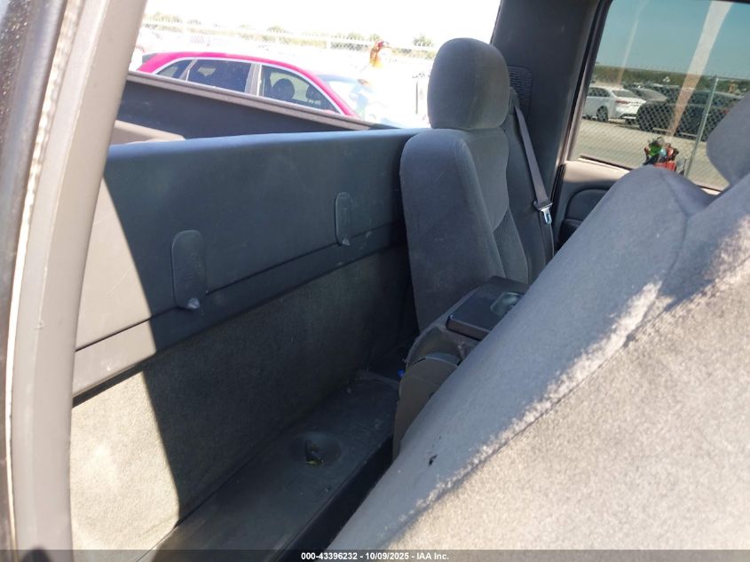 2005 Chevrolet Silverado 1500 Z71 VIN: 1GCEK14Z35Z293863 Lot: 43396232