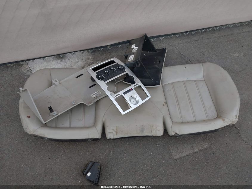 2007 Chrysler 300C VIN: 2C3KA63H17H897169 Lot: 43396233