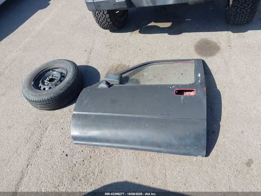 1990 Toyota Pickup 1/2 Ton Short Wheelbase VIN: JT4RN81A3L0046506 Lot: 43396277