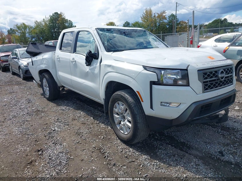 NISSAN FRONTIER SV 4X4