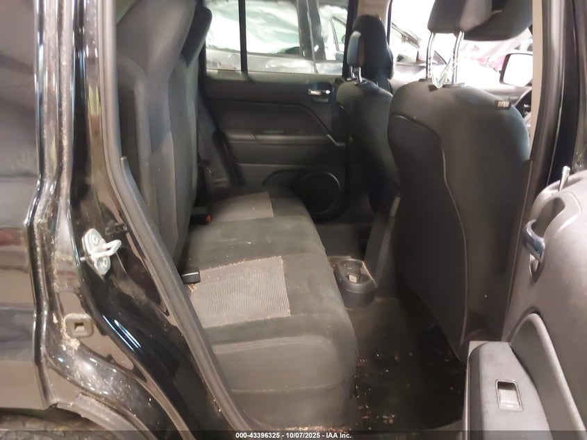 2017 Jeep Patriot Latitude 4X4 VIN: 1C4NJRFB8HD108614 Lot: 43396325