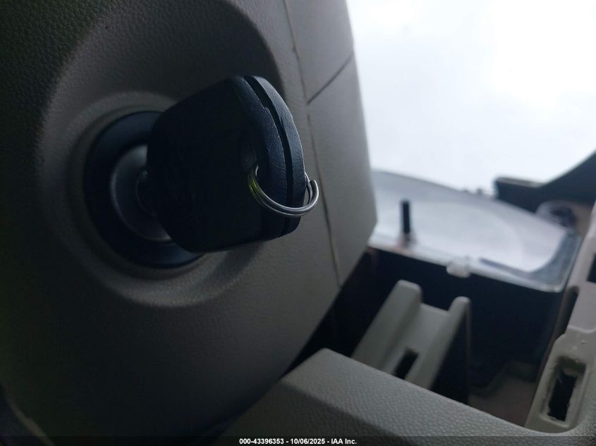 2008 Ford Escape Xls VIN: 1FMCU02Z28KC83753 Lot: 43396353