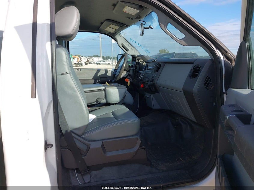 1FDUF4GY0FED43613 2015 FORD F450 photo no. 6