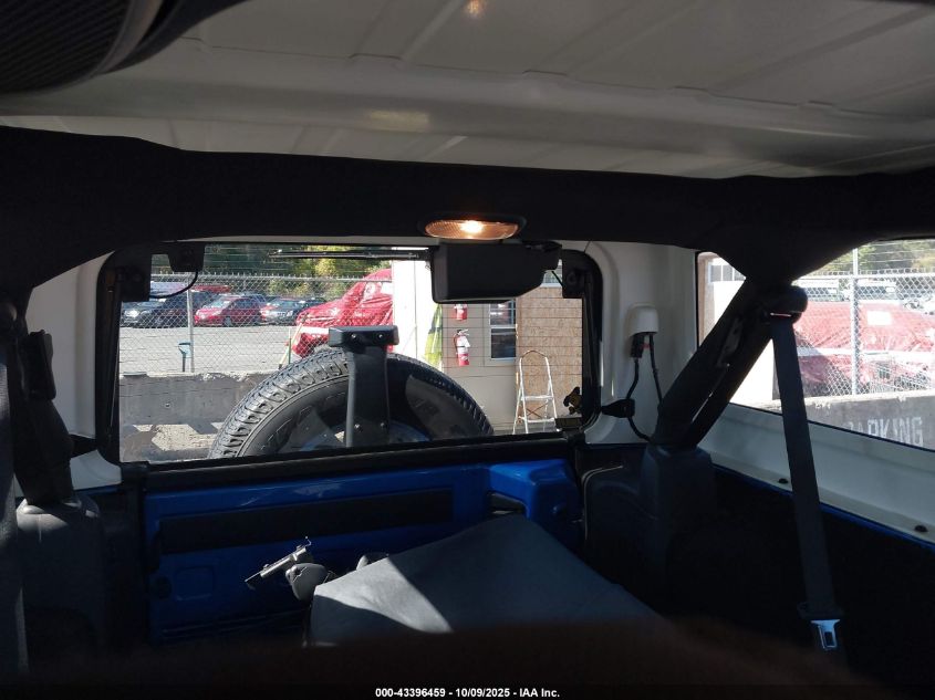 2015 Jeep Wrangler Unlimited Sport VIN: 1C4BJWDG6FL557227 Lot: 43396459