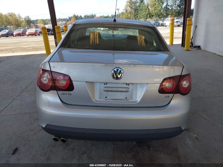 2008 Volkswagen Jetta S VIN: 3VWJM71K78M138318 Lot: 43396567