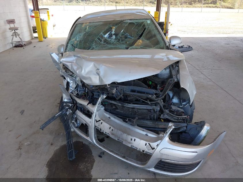 2008 Volkswagen Jetta S VIN: 3VWJM71K78M138318 Lot: 43396567