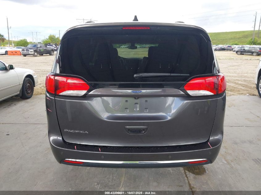 2018 Chrysler Pacifica Touring L VIN: 2C4RC1BGXJR246253 Lot: 43396601
