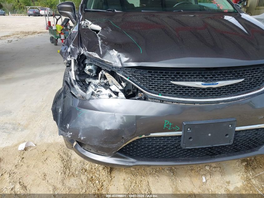 2018 Chrysler Pacifica Touring L VIN: 2C4RC1BGXJR246253 Lot: 43396601