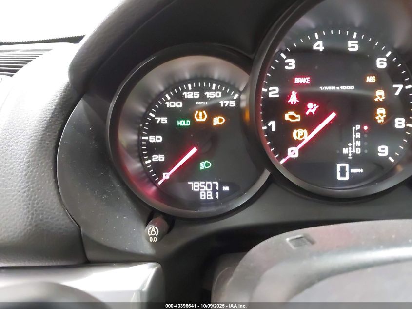 2013 Porsche Boxster VIN: WP0CA2A86DK112080 Lot: 43396641