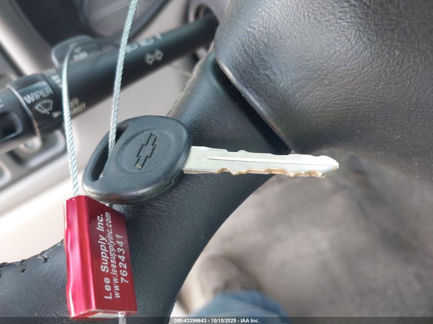 2002 Chevrolet Suburban 1500 Ls VIN: 1GNFK16Z62J129784 Lot: 43396643