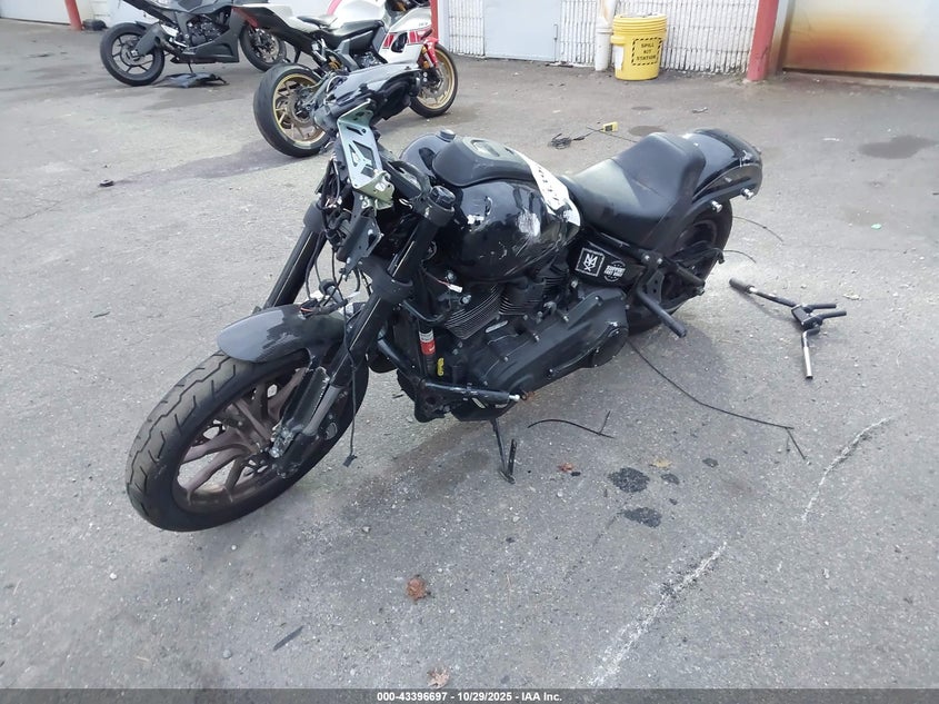 1HD1YXZ15NB041302 2022 HARLEY-DAVIDSON LOW RIDER photo no. 2
