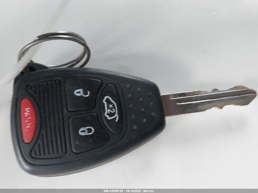 2007 Jeep Commander Sport VIN: 1J8HH48K37C635868 Lot: 43396709