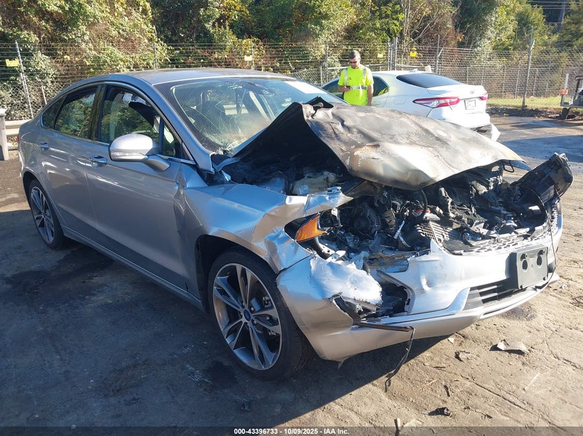 FORD FUSION TITANIUM