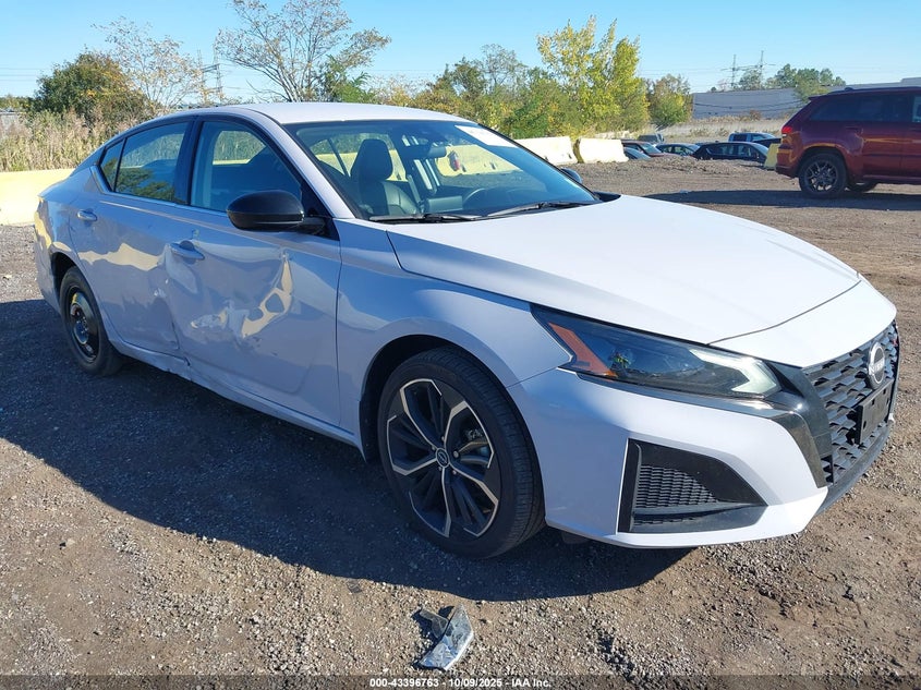 NISSAN ALTIMA SR INTELLIGENT AWD