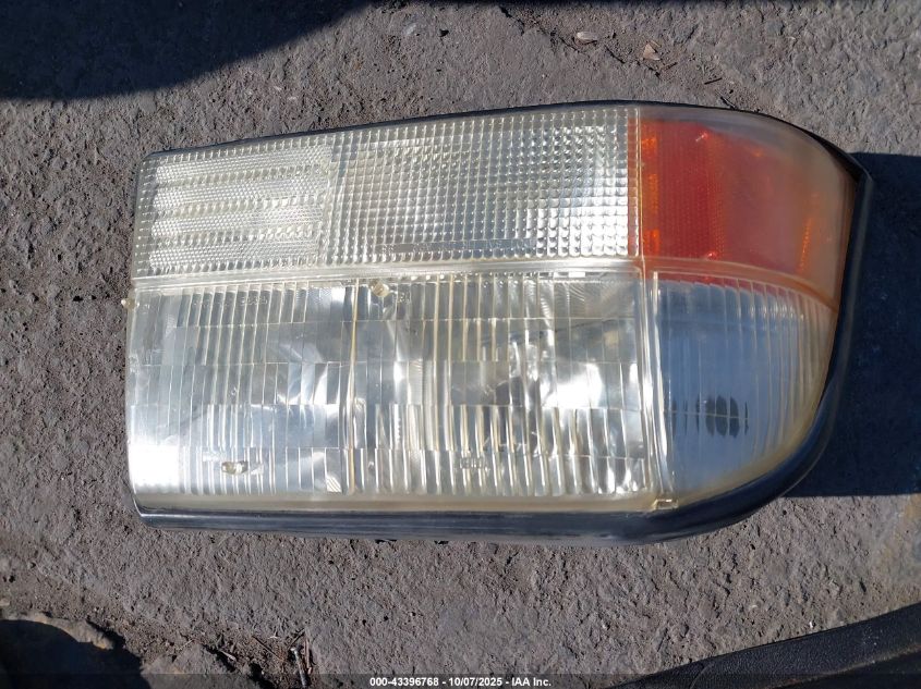 1999 GMC Sonoma Sls VIN: 1GTCS19X5X8528075 Lot: 43396768