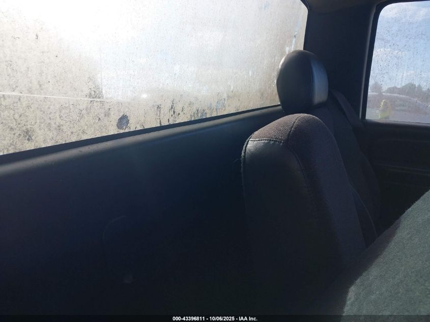 2000 Chevrolet Silverado 1500 VIN: 1GCEK14W1YE324271 Lot: 43396811