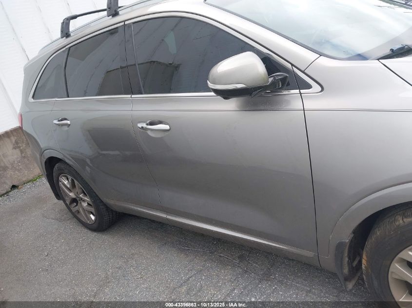 2019 Kia Sorento 3.3L Sxl VIN: 5XYPK4A51KG555563 Lot: 43396863